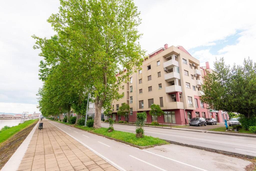 Apartamento Apartman Angie In The Centre Of Metković Exterior foto